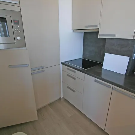 Ibis 0201 Apartment *