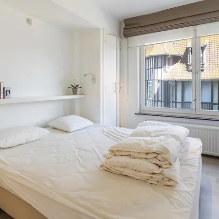 Ibis 0201 * Nieuwpoort